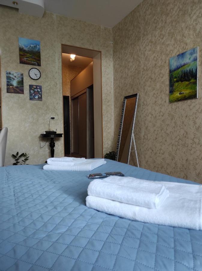 Tranquil Apartment In Vake Tbilisi Bagian luar foto